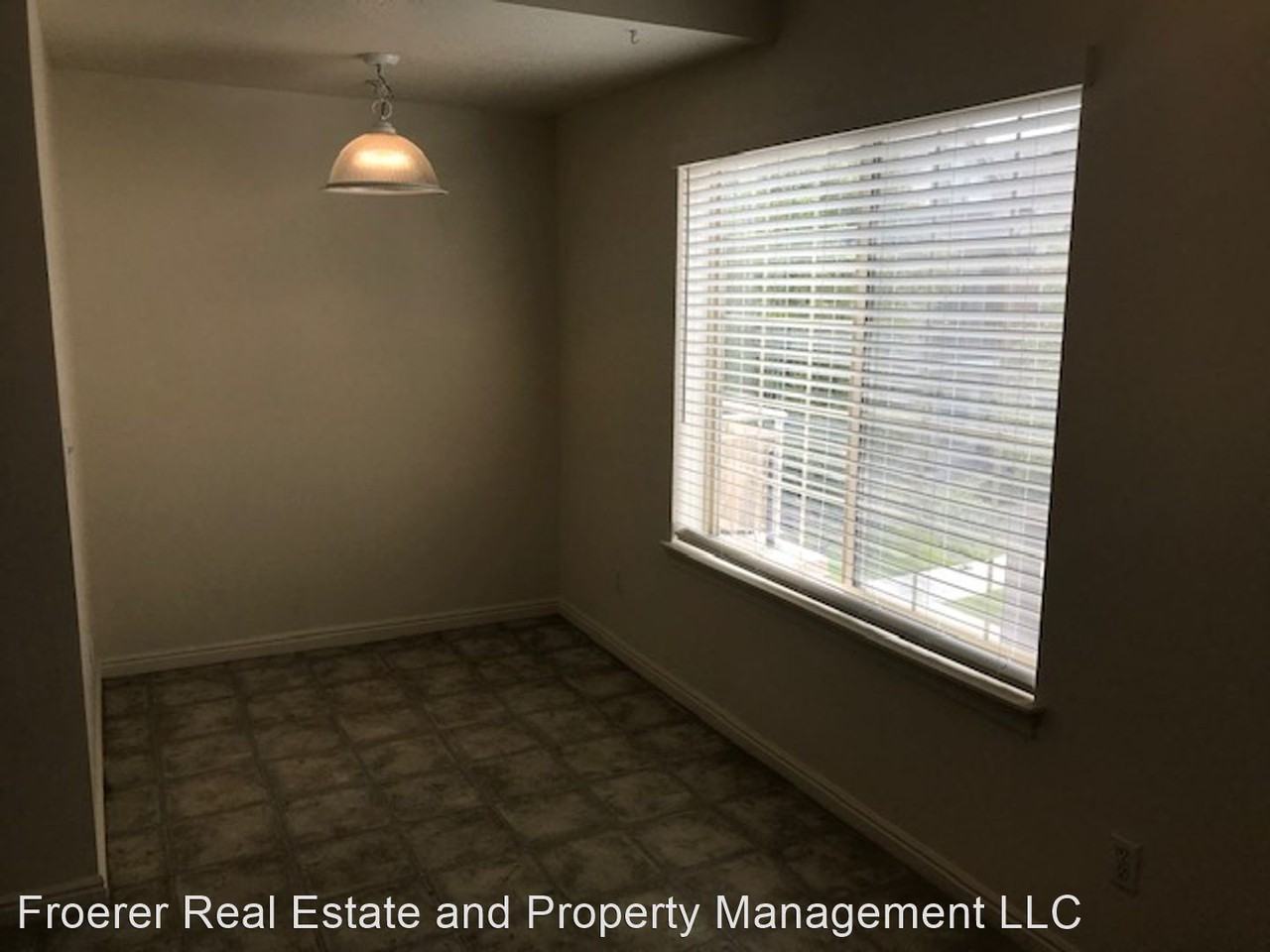 145 25th St - Photo 3 of 12