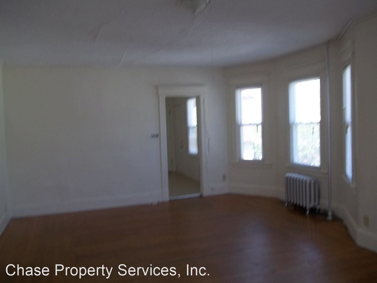 54 Foster Street - Photo 2 of 7