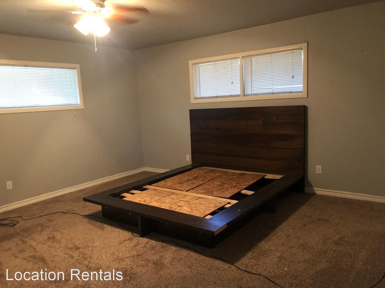 4211 49th St - Photo 3 of 23