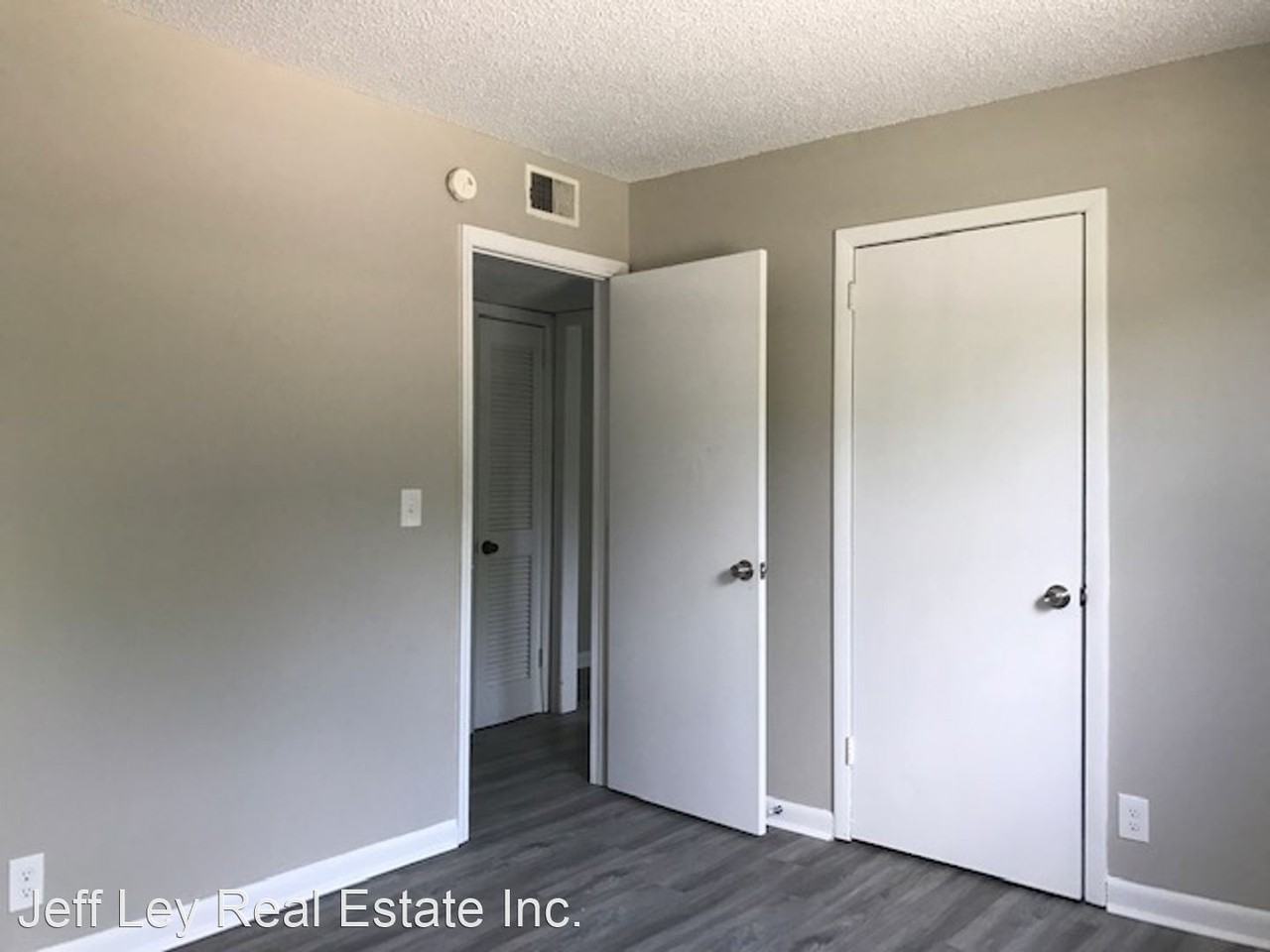 3455 Brick Church Pike - Photo 2 of 9
