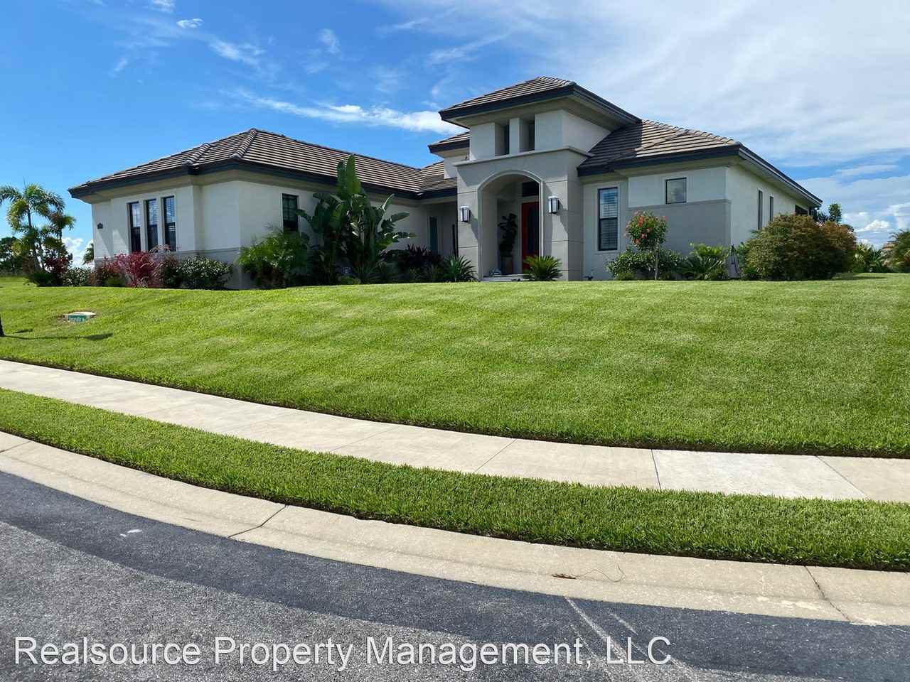 262 Amaryllis Way - Photo 2 of 31