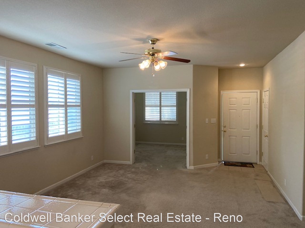 1315 Winnies Ln - Photo 3 of 15