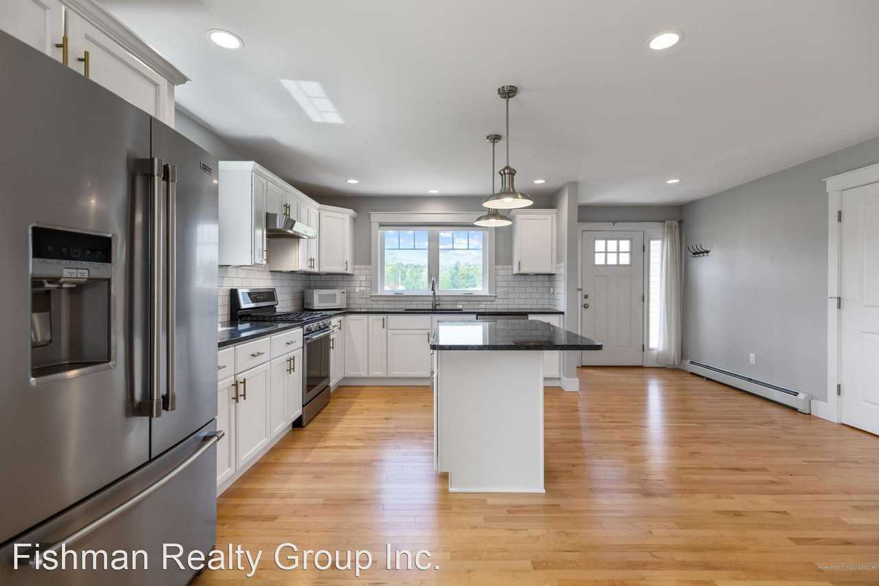 33 Dupont Ct - Photo 2 of 15