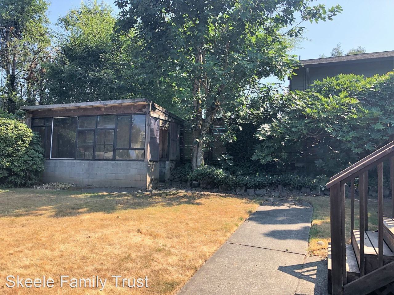 4706 Se 33rd Pl - Photo 3 of 24