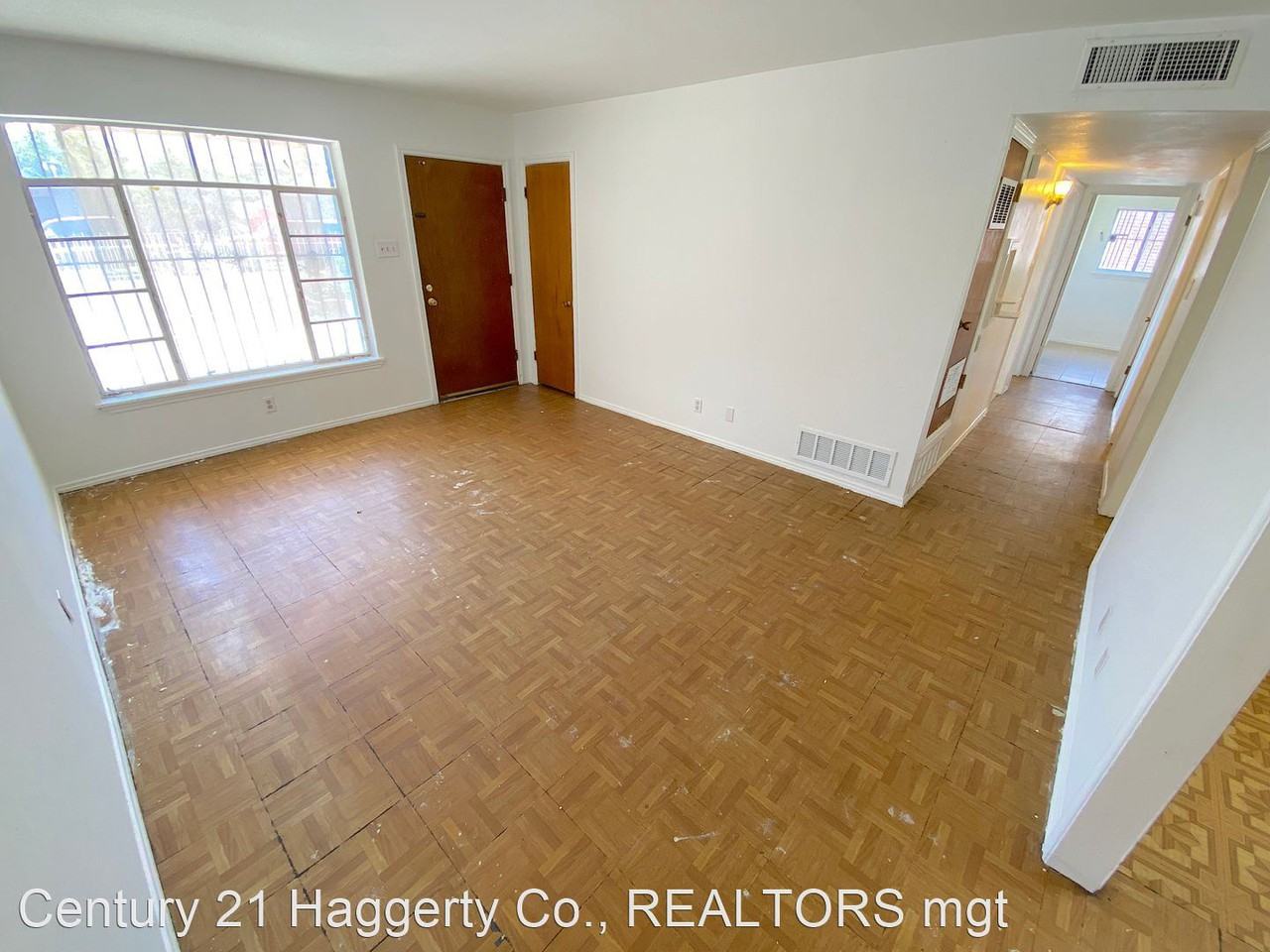 429 Mooreland St - Photo 3 of 21