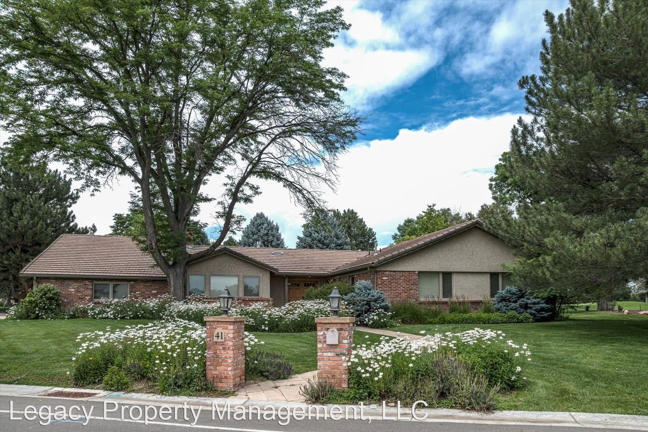 41 Fairway Ln - Photo 3 of 30