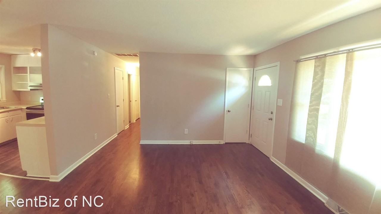 1101 Clawson Ct - Photo 3 of 11