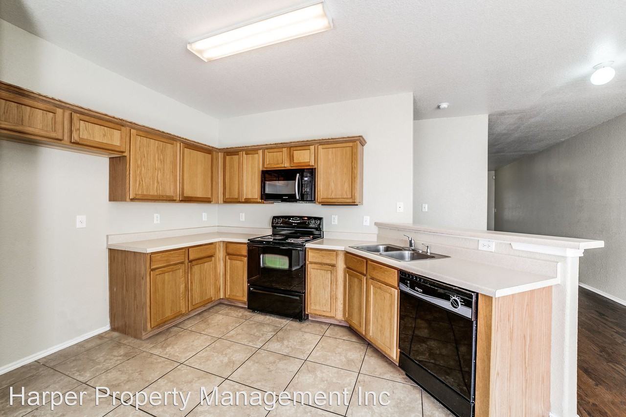4144 Copano Bay - Photo 3 of 12