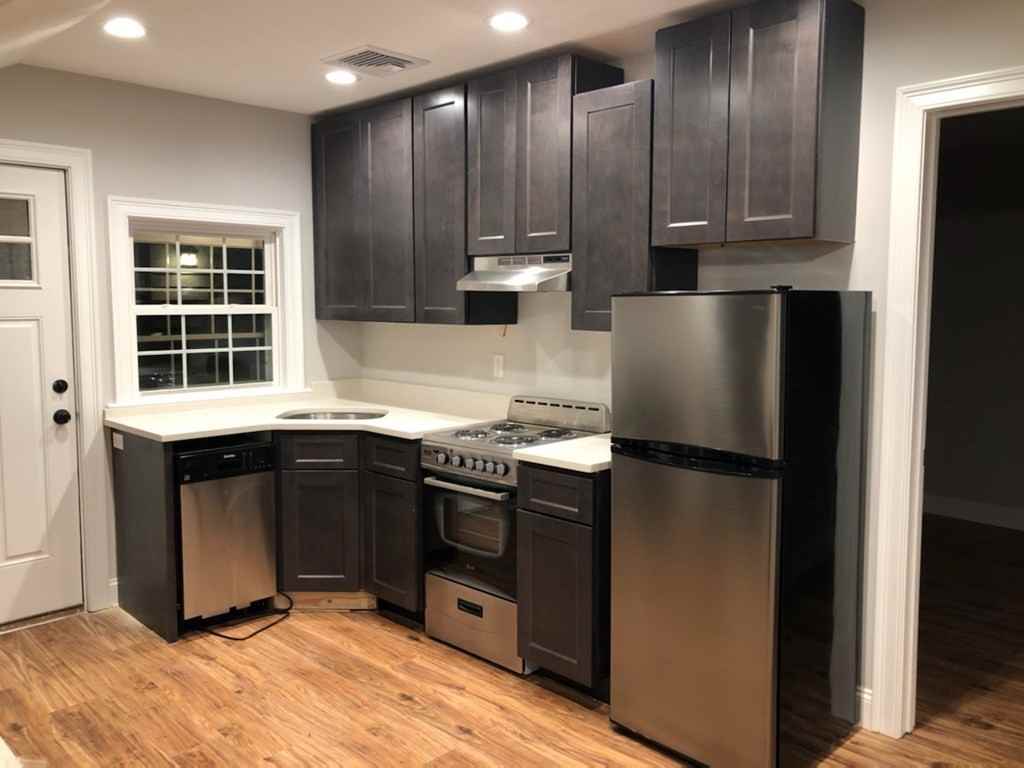 255 Union St Unit 3 - Photo 2 of 10