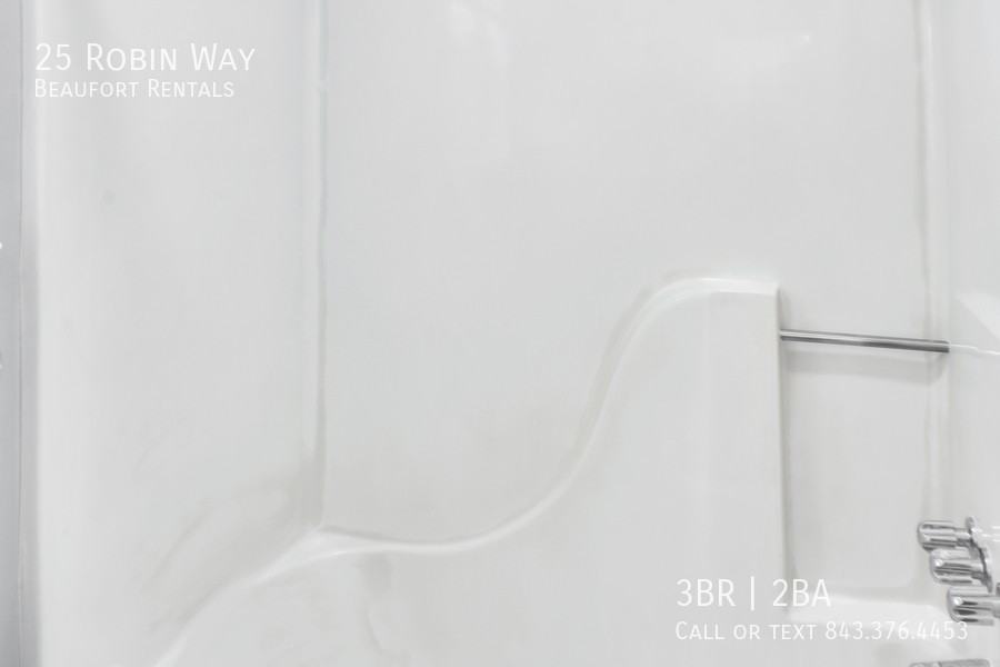 25 Robin Way - Photo 2 of 25