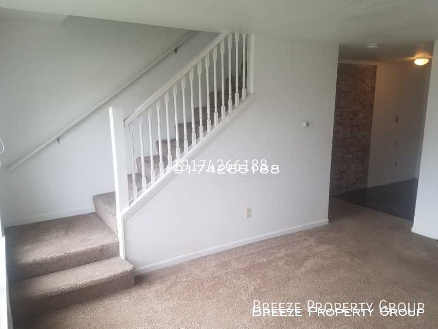 529 Hope St - Photo 2 of 14