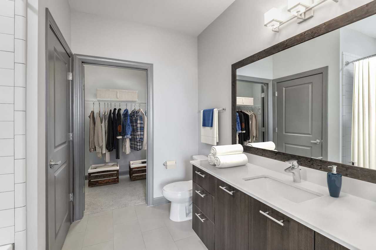 Camden Buckhead Square - Photo 7 of 44