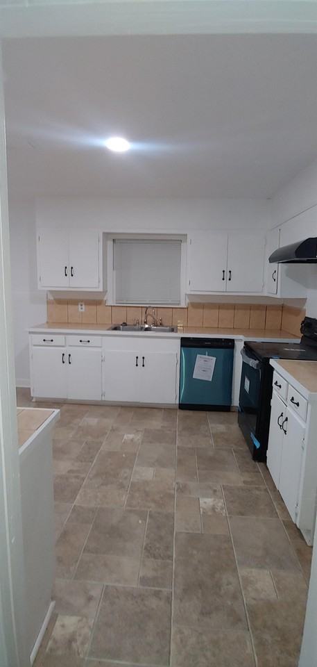 470 County Road 857 #1 - Photo 3 of 16