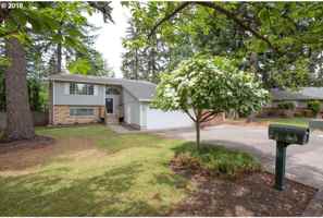 featured image of 416 Ne 148th Ave #1