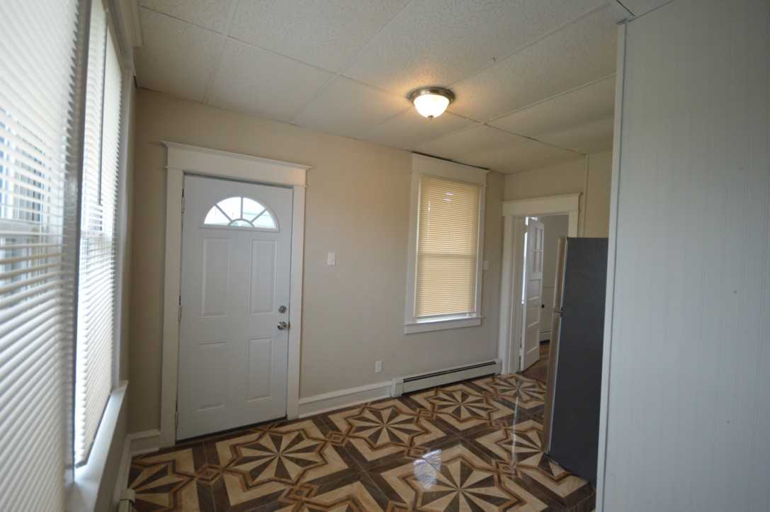 7201 Edmund St #1B - Photo 4 of 10