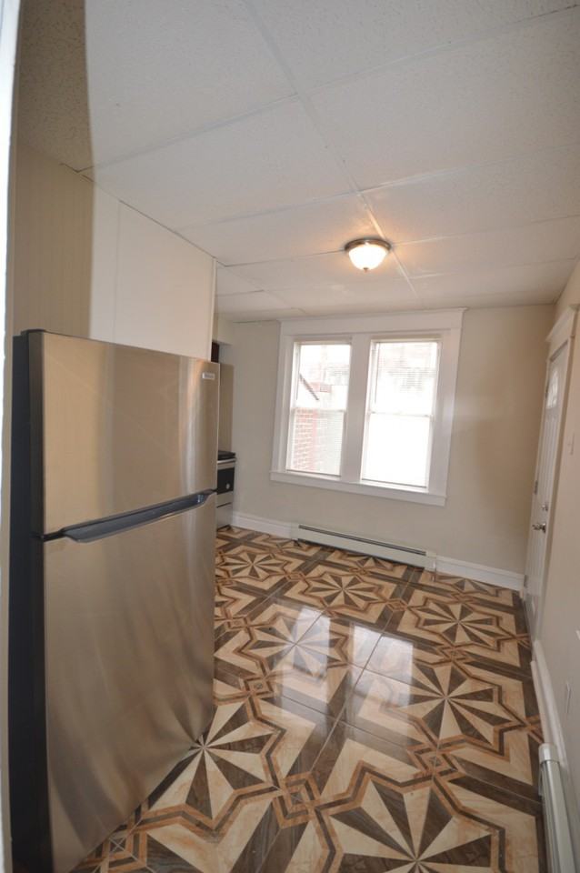 7201 Edmund St #1B - Photo 5 of 10