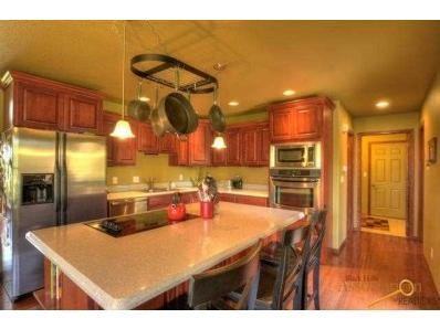 13510 Earl Ct - Photo 3 of 5