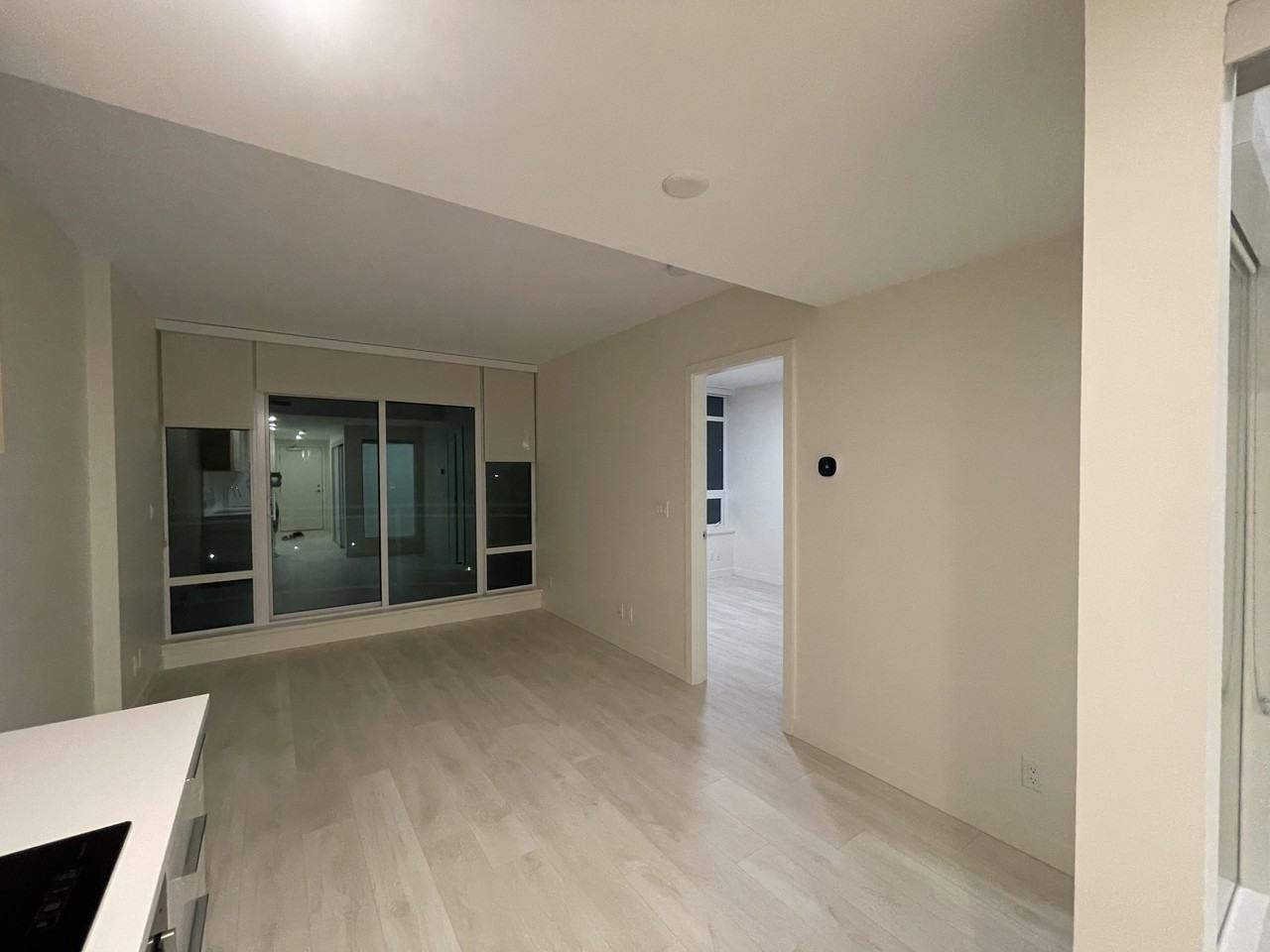 13318 104 Avenue - Photo 3 of 9