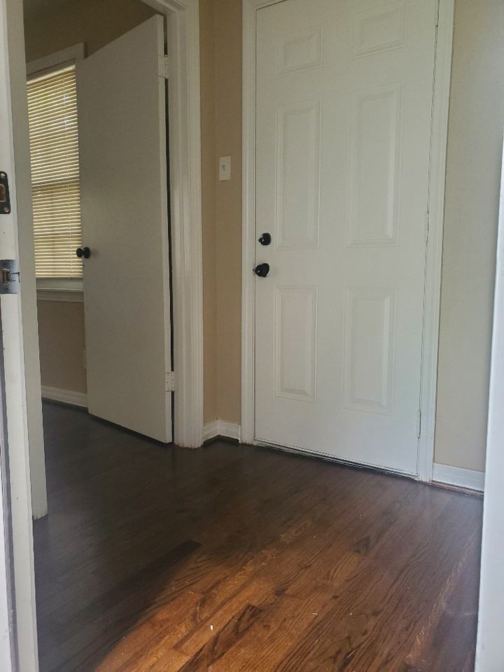 4321C Hain St - Photo 4 of 8
