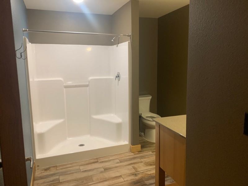 208 N Main St - Photo 6 of 11