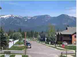 featured image of 57 Hickory Loop