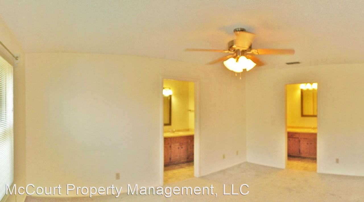 3217 Elma Dr - Photo 3 of 21