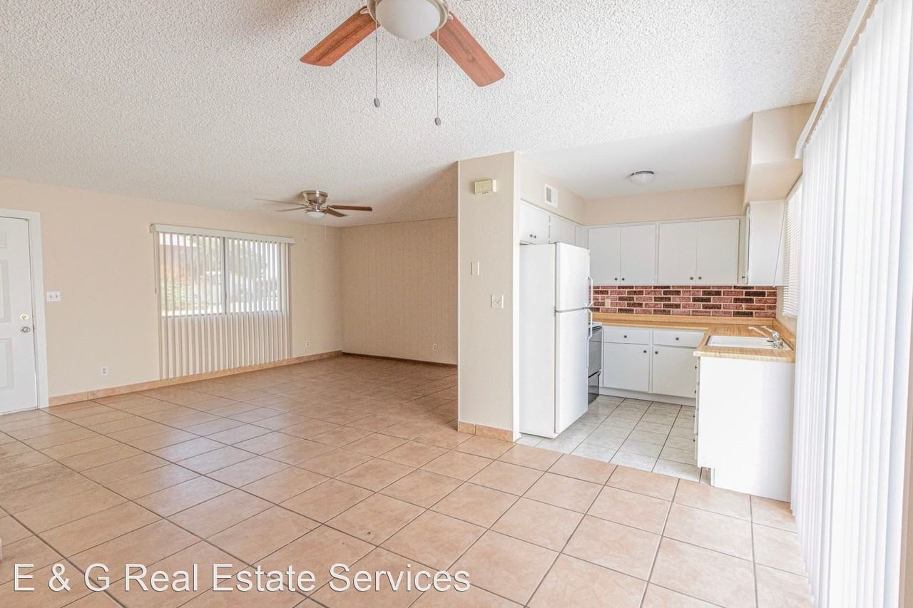 2642 E Orange St - Photo 3 of 13