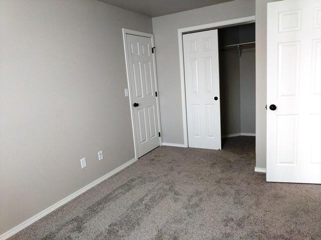 214 Spruce Rd - Photo 6 of 7