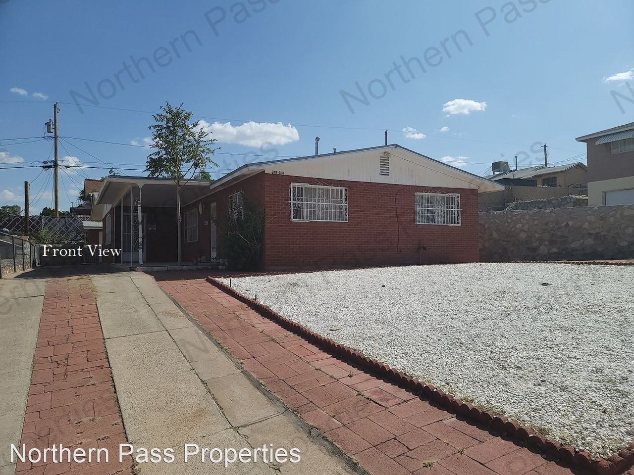 Silver - Photo 2 of 11