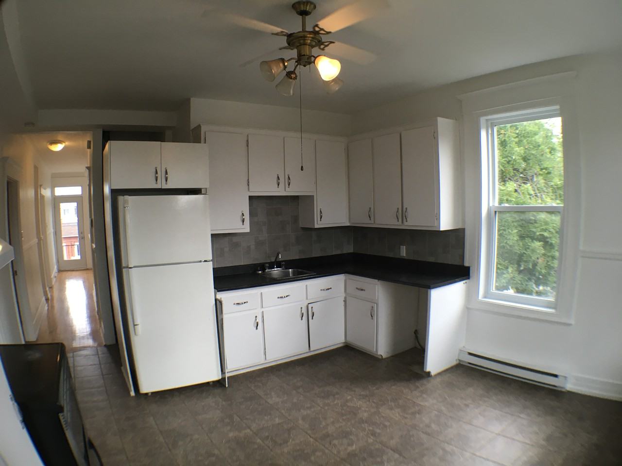 705 Rue De Cadillac - Photo 3 of 16