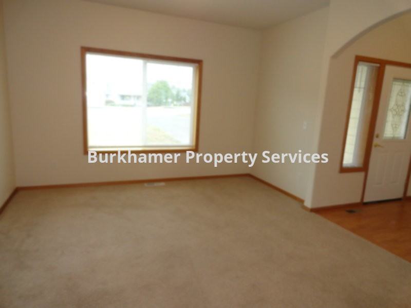 109 109 Summit Loop Rd - Photo 3 of 44