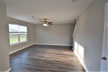 15 Stoud Cir - Photo 2 of 17