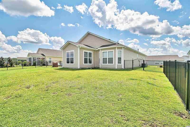 1072 Caprisia Loop - Photo 2 of 15