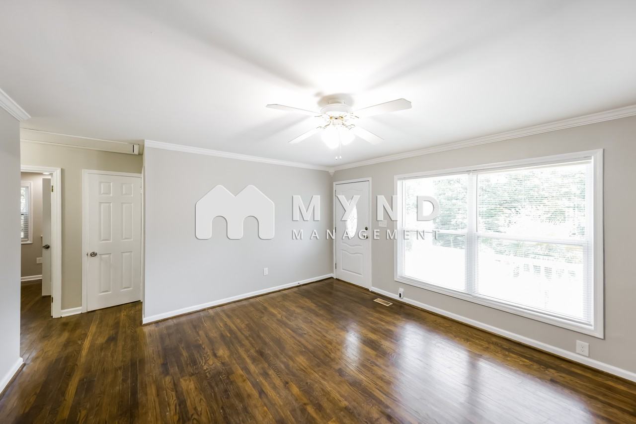 432 Central Ave - Photo 3 of 15