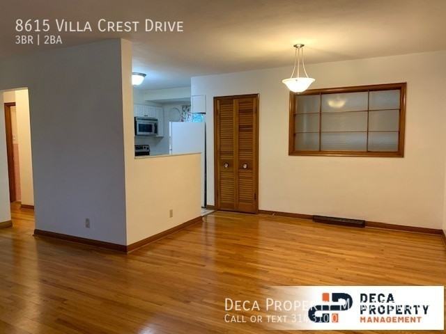 8615 Villa Crest Dr - Photo 3 of 17