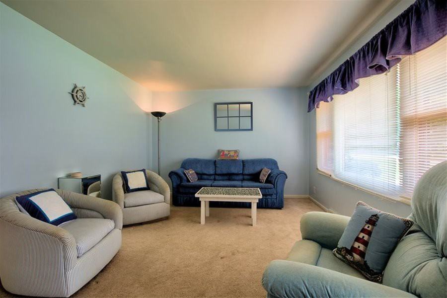 429 S Lakeshore Dr #1 - Photo 5 of 10