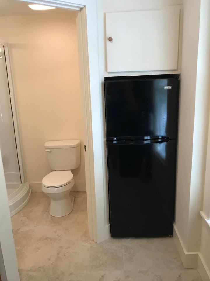 117 Dewitt Pl #2 - Photo 4 of 12