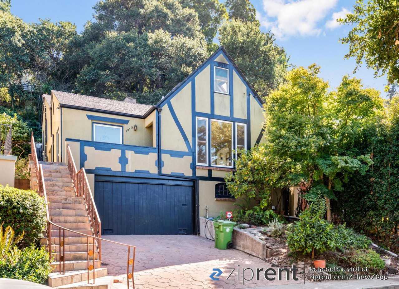 1075 Brookwood Rd - Photo 2 of 16