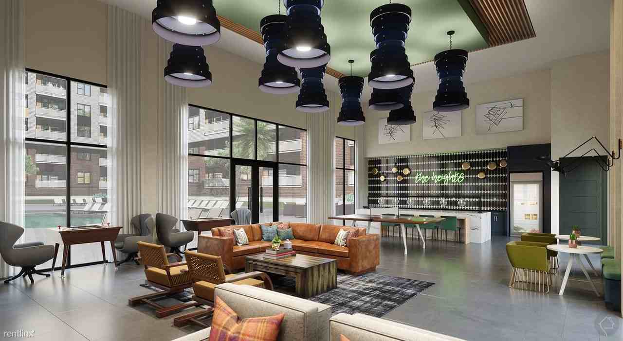 555 W 19th St - Photo 2 of 5