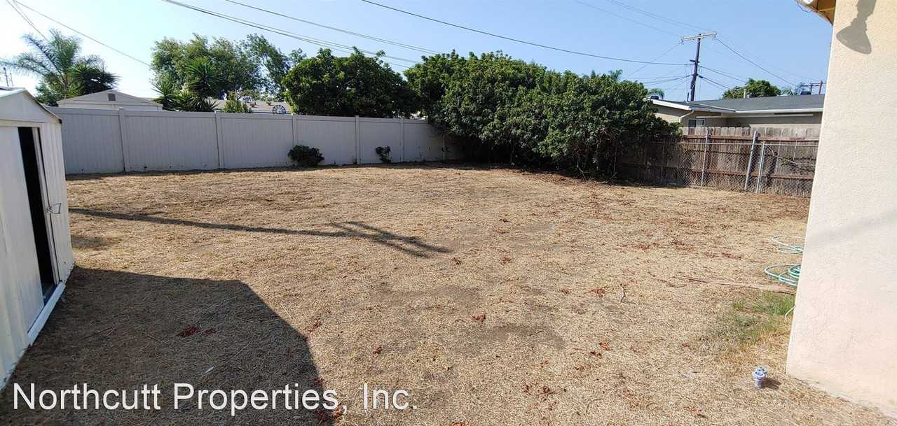 4265 Willamette Ave - Photo 2 of 12