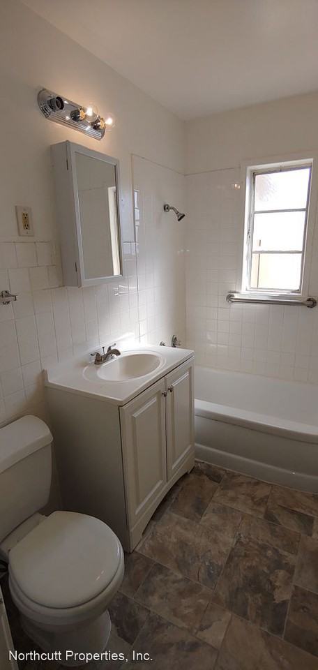 4265 Willamette Ave - Photo 3 of 12