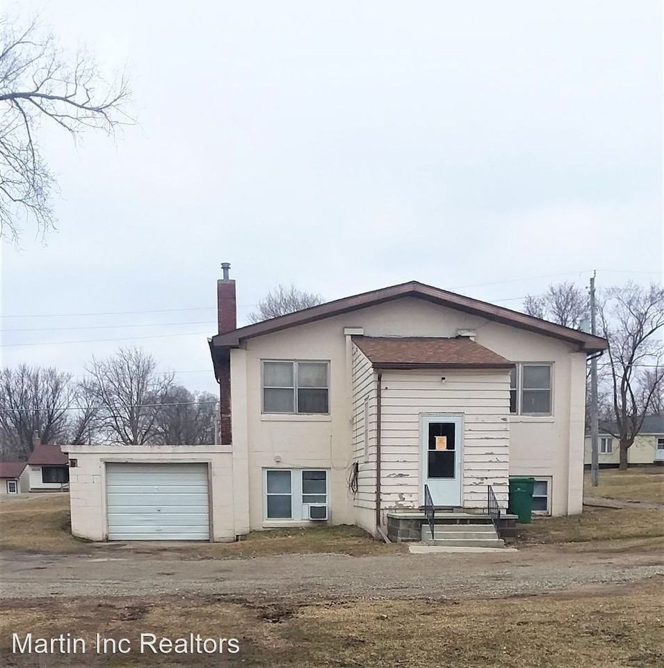 5106 Lafayette Rd - Photo 2 of 12