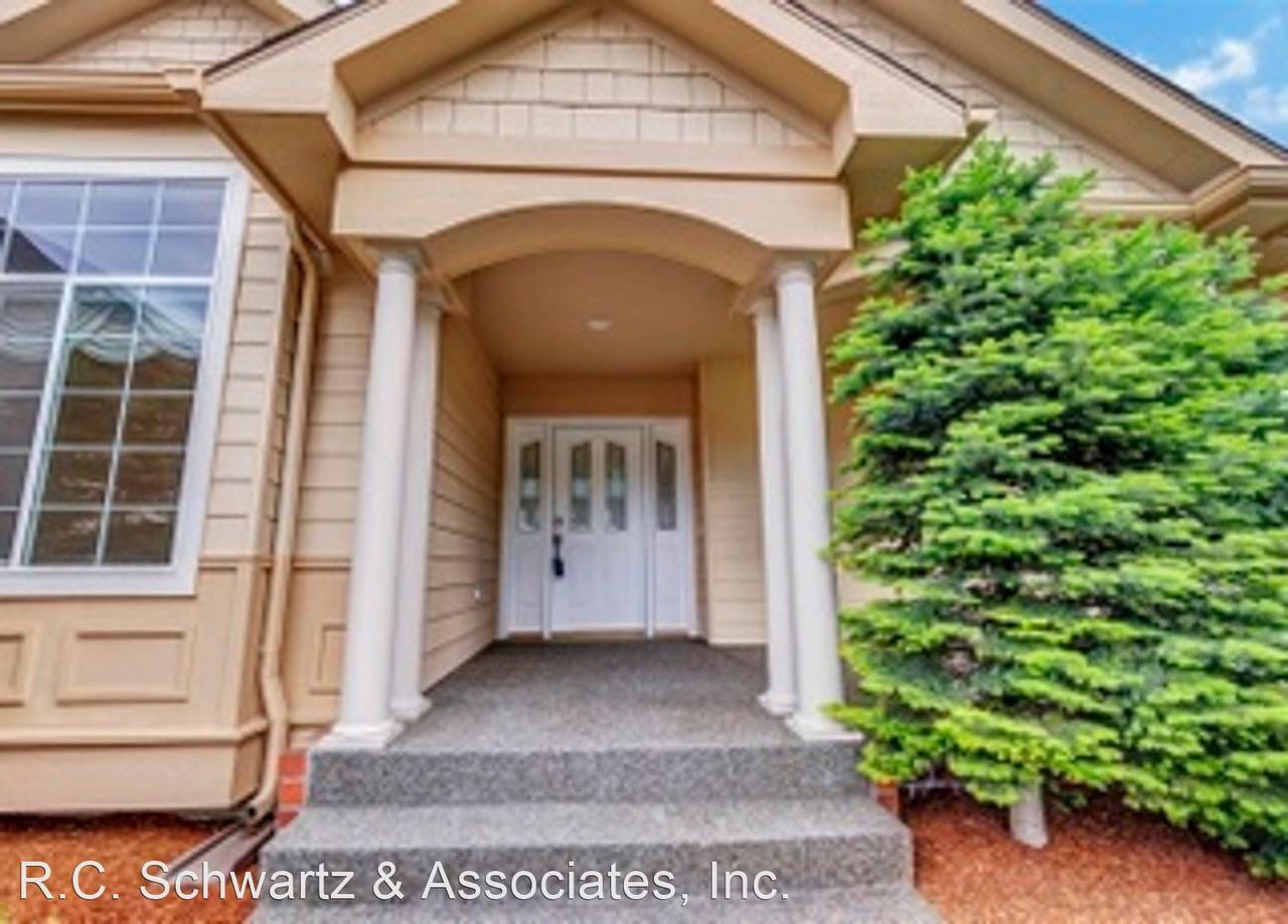 6806 N East Bluff Ct - Photo 2 of 39