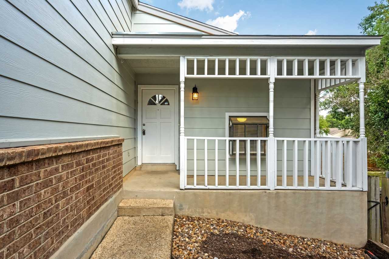 6406 Brook Cv - Photo 2 of 23