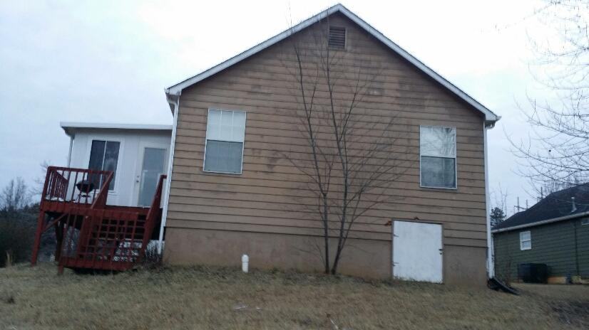 1187 Foxwood Dr - Photo 3 of 11