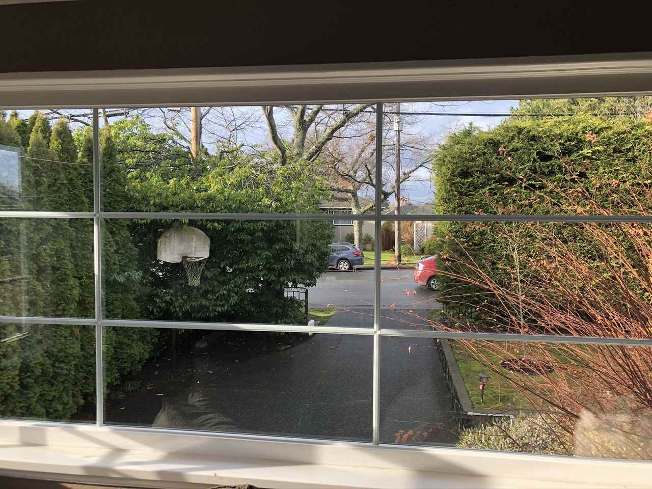 2739 Cadboro Bay Road - Photo 3 of 23