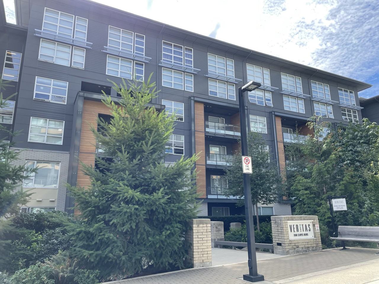 University Crescent #2XX