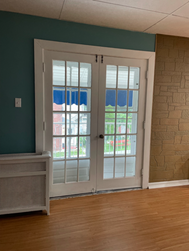 203 S 15th St - Photo 3 of 15