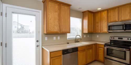 611 Gardner St - Photo 2 of 13