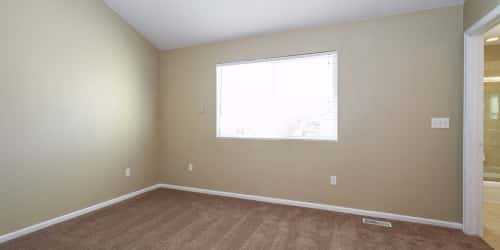 611 Gardner St - Photo 3 of 13